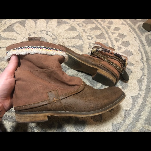 Brown boho booties - Picture 7 of 8
